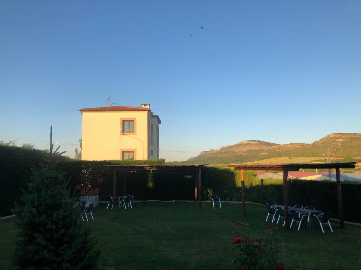 Hotel La Barrosa Abejar Buitenkant foto