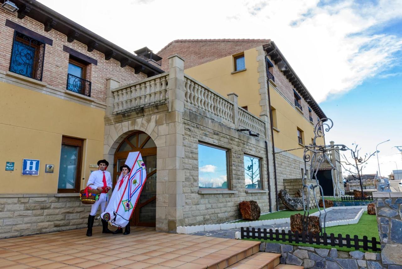 Hotel La Barrosa Abejar Buitenkant foto