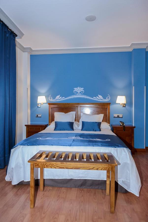 Hotel La Barrosa Abejar Buitenkant foto