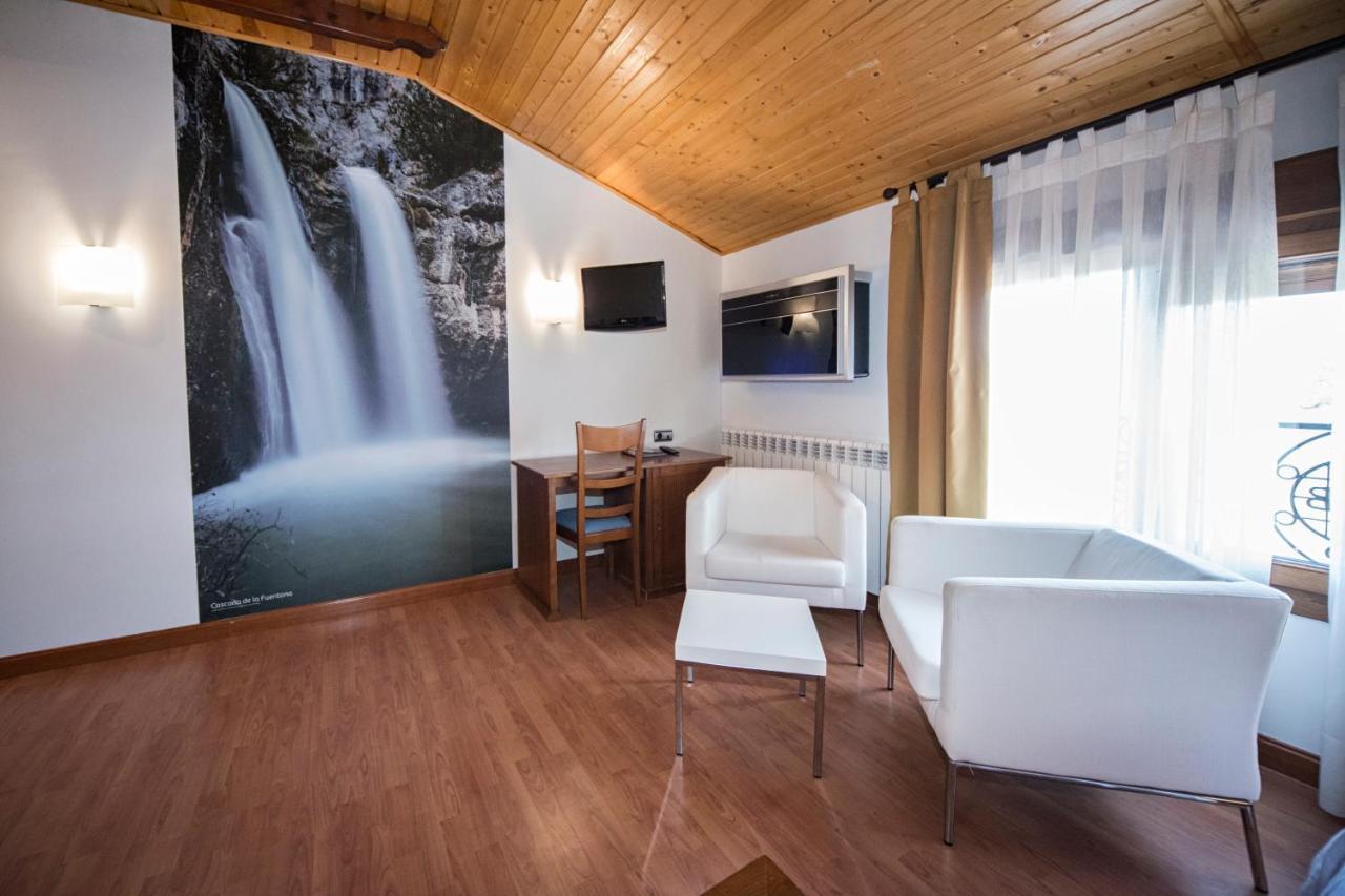 Hotel La Barrosa Abejar Buitenkant foto