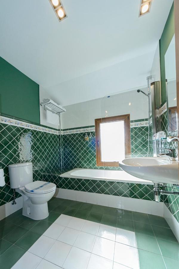 Hotel La Barrosa Abejar Buitenkant foto